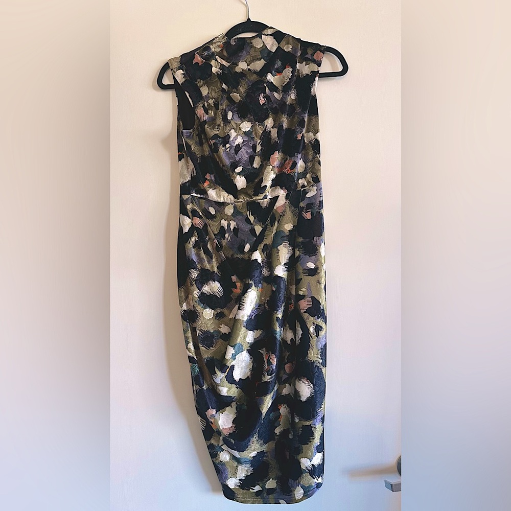 Elegant Velvet Floral Embossed Abstract Print Dress sheath dress size 4